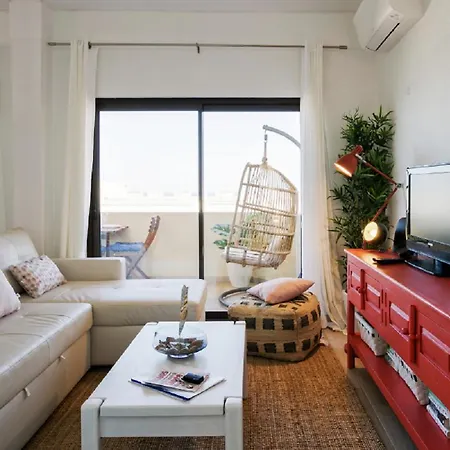 Apartment Wow Sea View, 200mts To & 10 Min To Downtown Lagos
