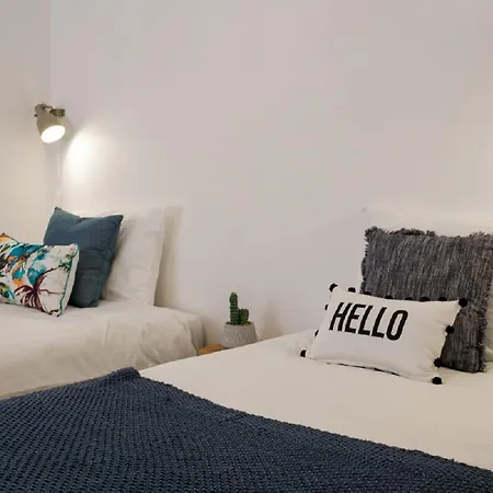 Wow Sea View, 200mts To & 10 Min To Downtown Lagos