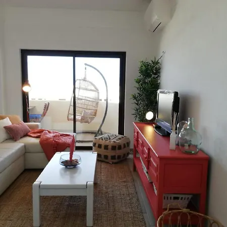 Wow Sea View, 200mts To & 10 Min To Downtown Apartment Lagos